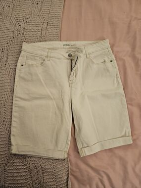 Old Navy Cream Cuffed Denim Bermuda Shorts